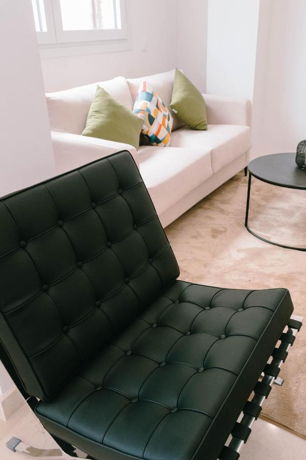 New Picasso Plaza - Malaga Apartment Luaran gambar
