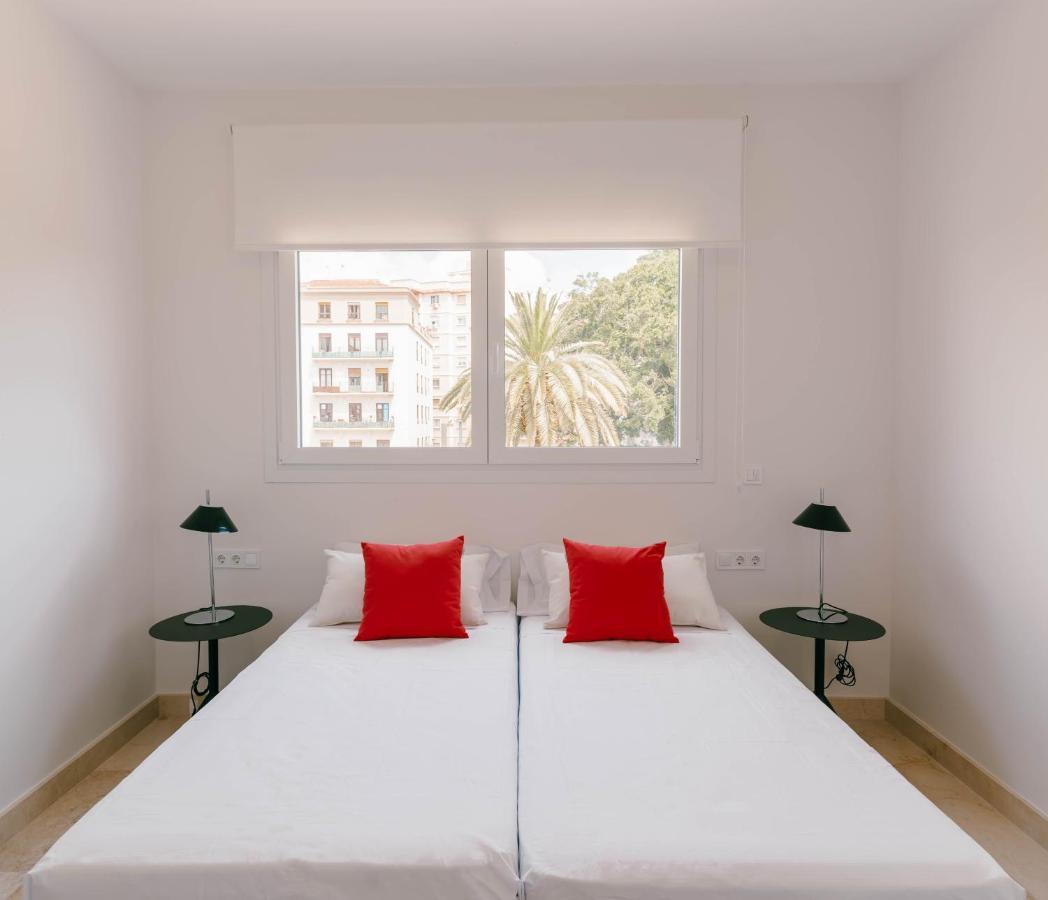 New Picasso Plaza - Malaga Apartment Luaran gambar