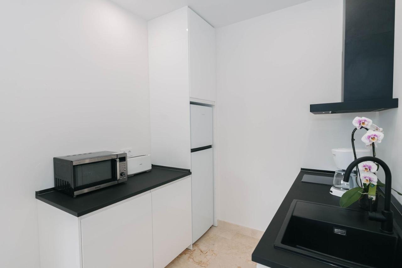 New Picasso Plaza - Malaga Apartment Luaran gambar