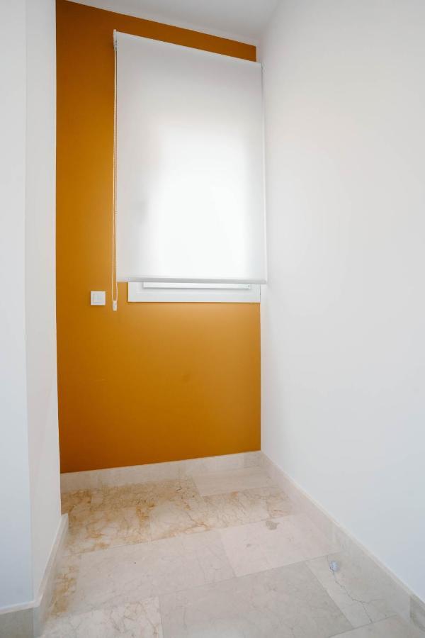 New Picasso Plaza - Malaga Apartment Luaran gambar