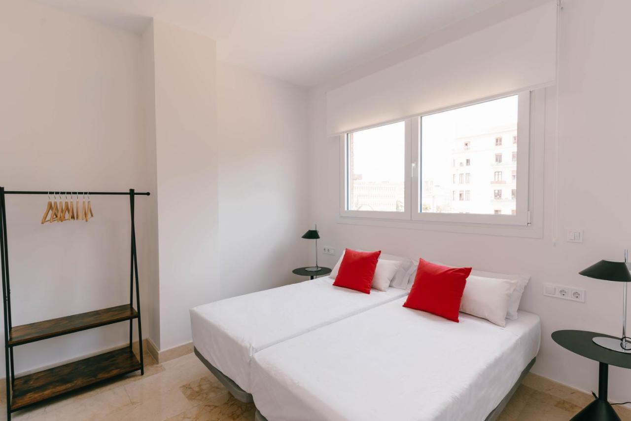 New Picasso Plaza - Malaga Apartment Luaran gambar