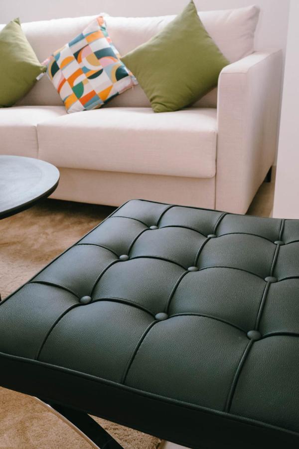 New Picasso Plaza - Malaga Apartment Luaran gambar