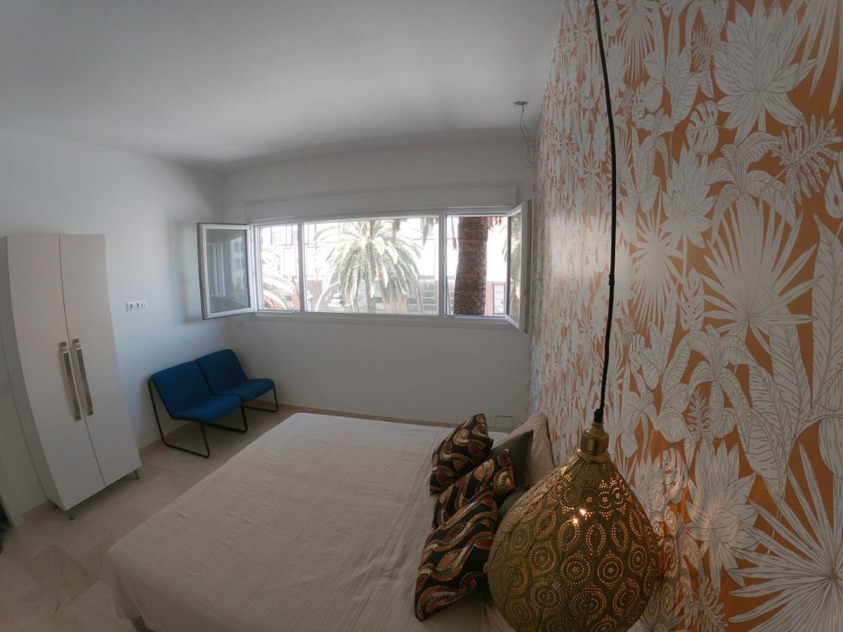 New Picasso Plaza - Malaga Apartment Luaran gambar